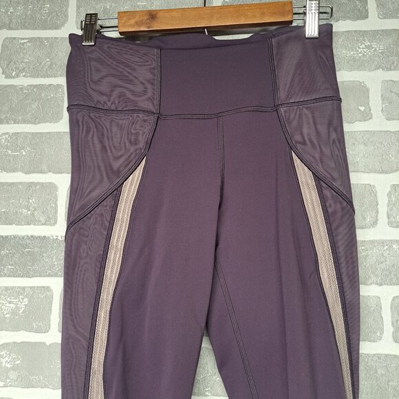 Lululemon Power Lines Crop *21 Inches In Cyber / Dark Chrome Purple Size 8 - Picture 4 of 10